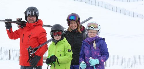 Family skiing