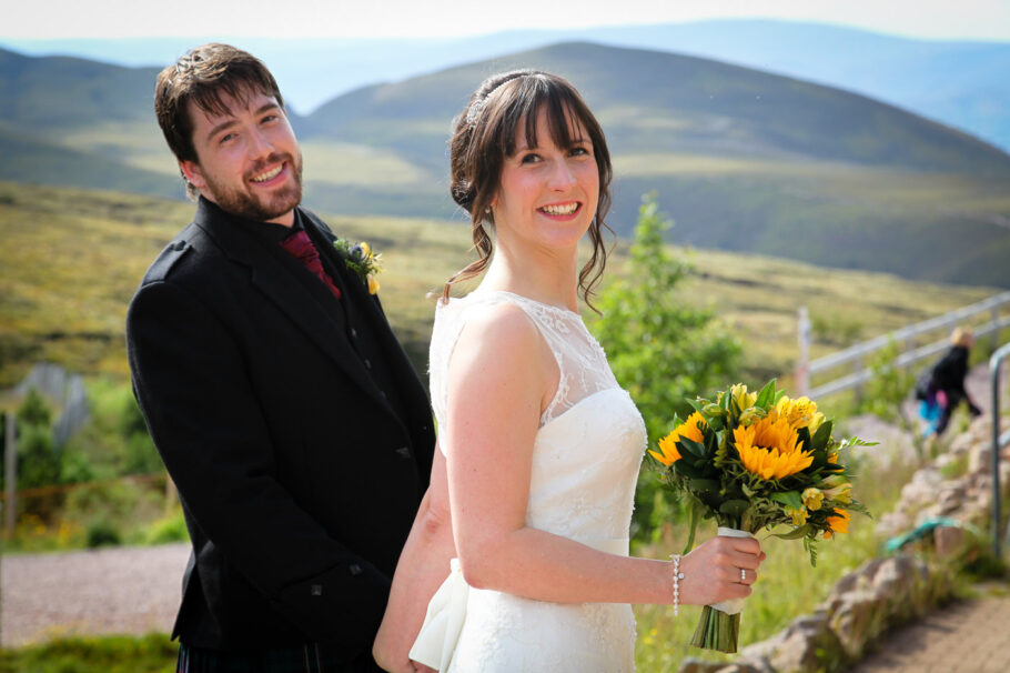 Bride & Groom Summer Wedding