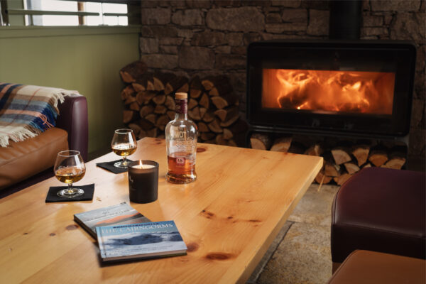 Ptarmigan restaurant, log fire and drinks.